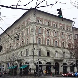 Parliament Апартаменты